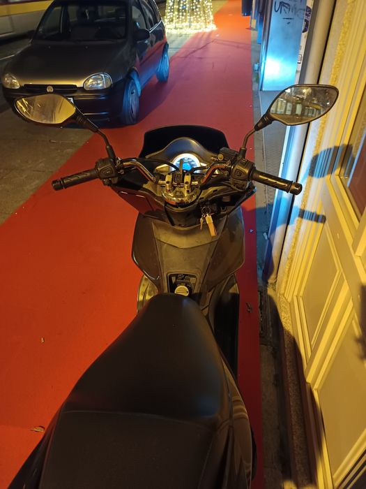 Vende-se ou troco pcx125