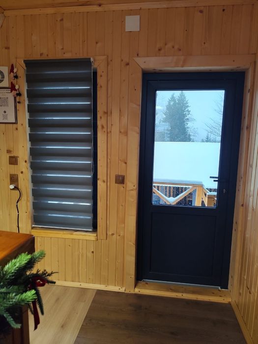 Проживання в будиночку A-frame