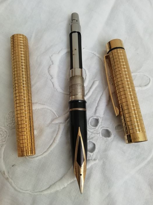 Caneta Shaffer aparo ouro e corpo plaque de ouro