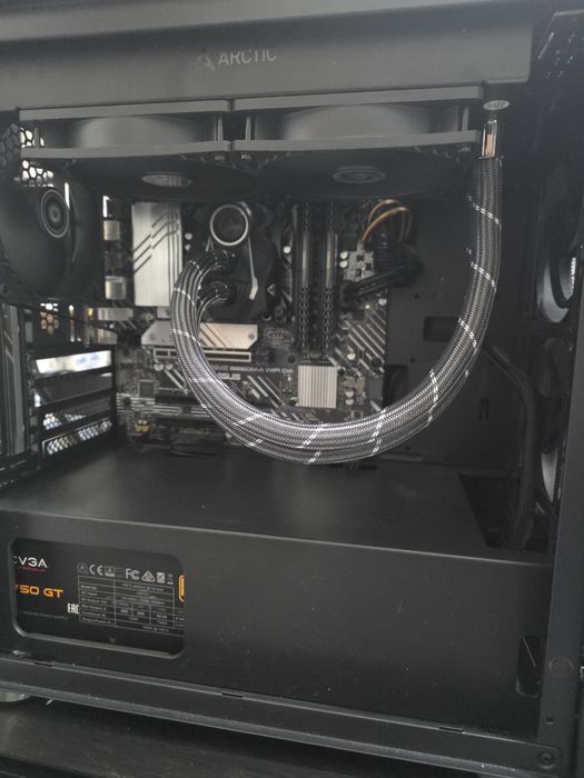Desktop Pc Workstation Gaming Base- i5 13600K,32Gb Ram,Nvme 1Tb,Wc Aio