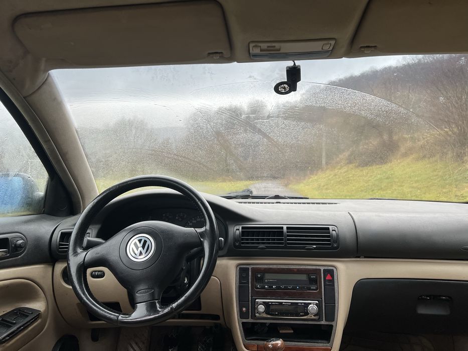 Volkswagen Passat 1.8