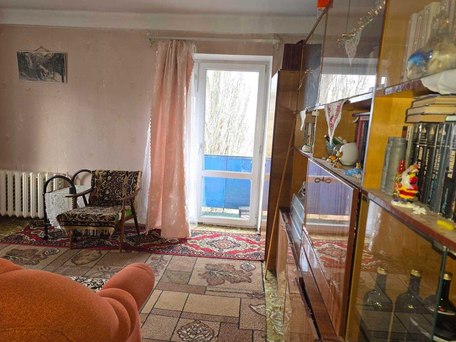 Здам 1 кімнатну на Бульварі Леся Курбаса 18А, ремонт.