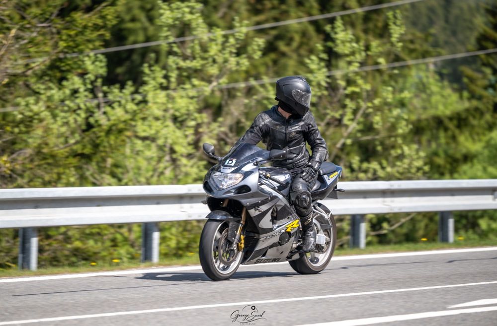 Gsxr 1000 k1 doinwestowany