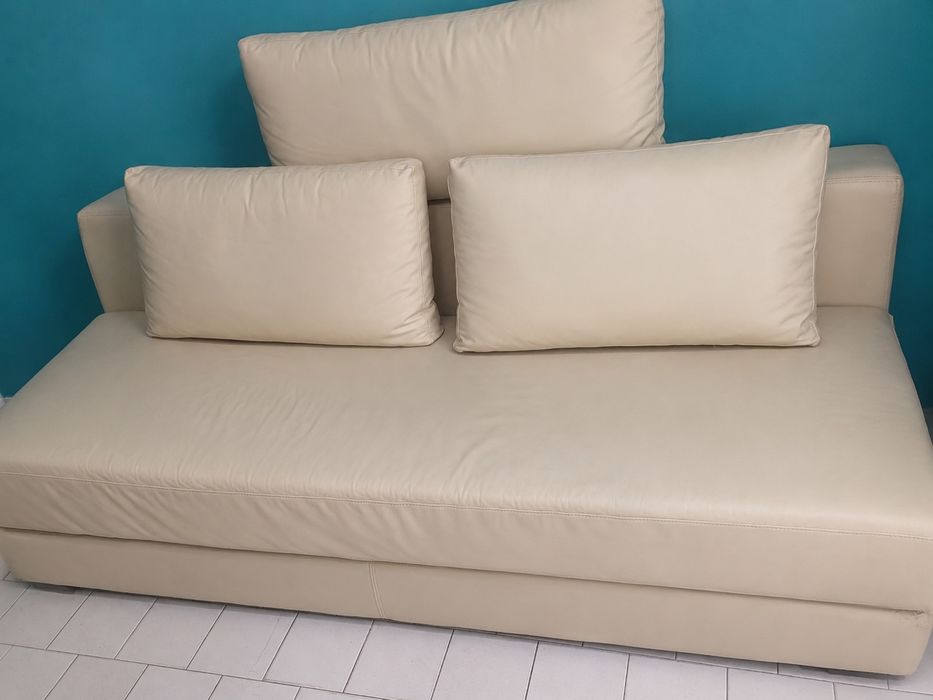 Sofa  bege 2,15 mt