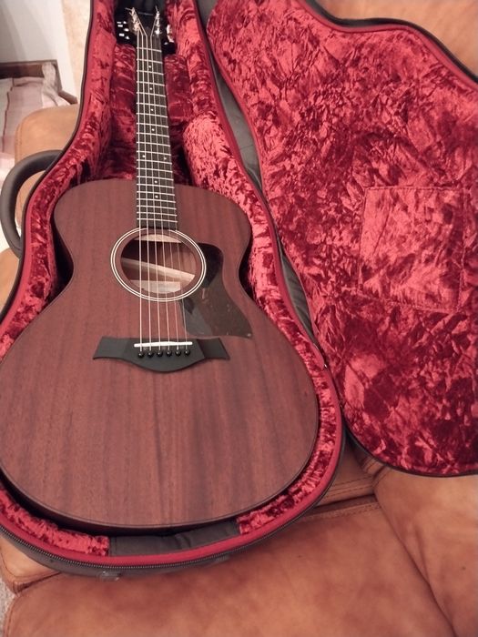 Taylor AD22 e americana