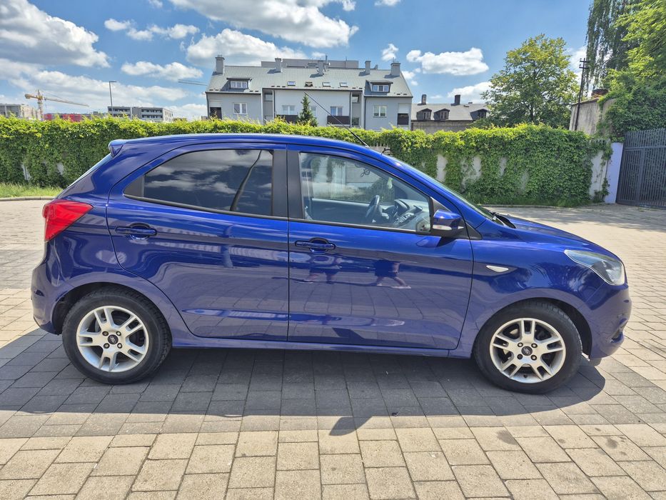 Ford KA + 2017 benzyna