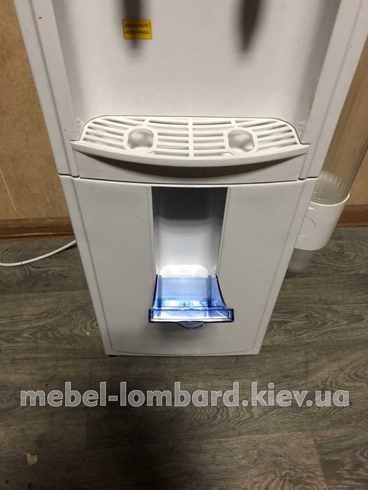 Кулер для води "HotFrost V118F" бу