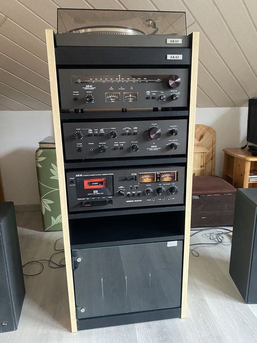 Akai AM 2400 AT 2400 GXC 709D, wieża