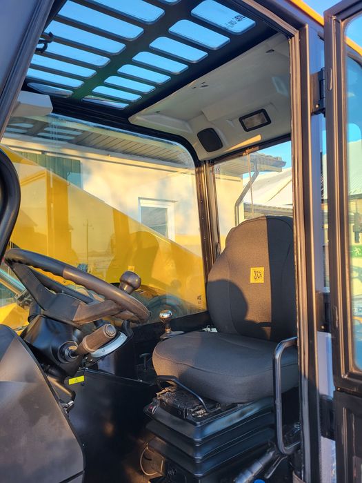 JCB 526-56 Cat Manitou