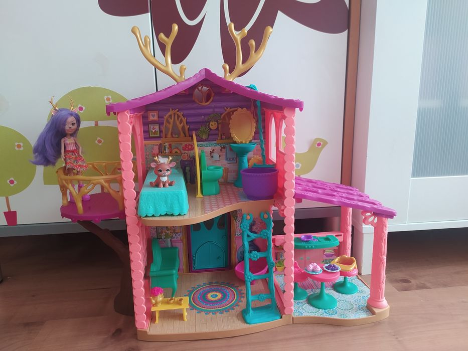 Casa Enchantimals + Boneca Alce