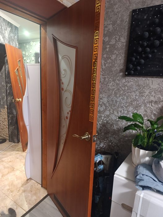 Продам двері міжкімнатні