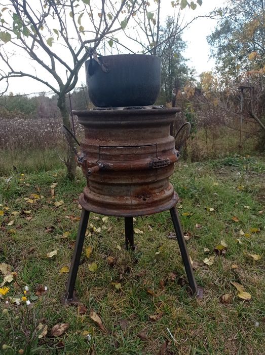 Піччь буржуйка .