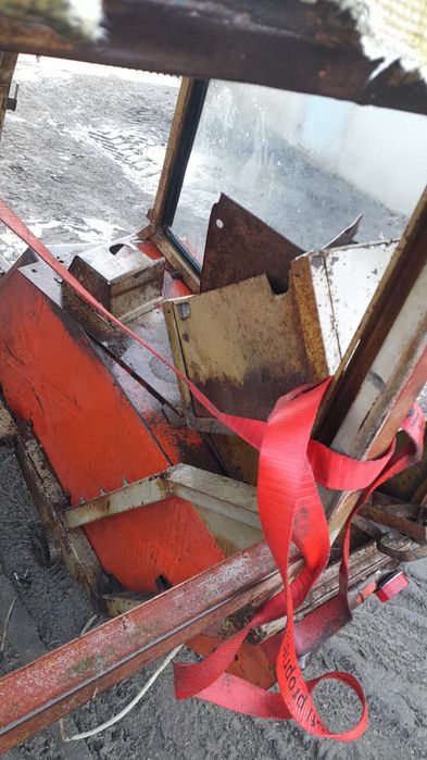 Części do kabiny szeroka zetor 6718 drzwi lewe