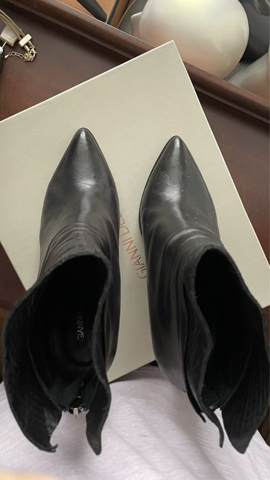 Продат чоботи 39 розмір baldinini