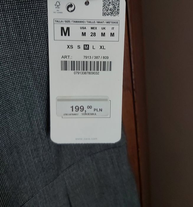 Sprzedam nowa Sukienka marki Zara rozmiar M