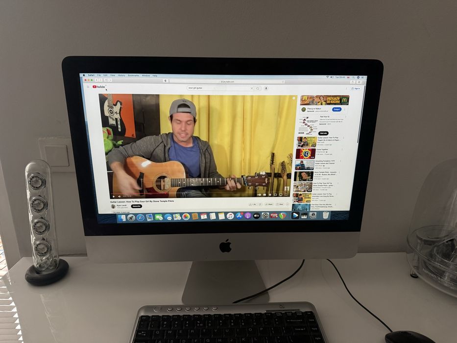 Apple iMac 21.5 Intel i5 16GB 1TB