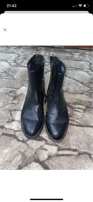 Жіночі полусапожки, чоботи