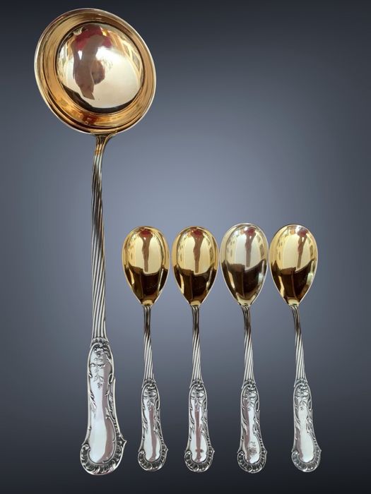 Антикварне столове срібло срібні столові прибори столовое серебро