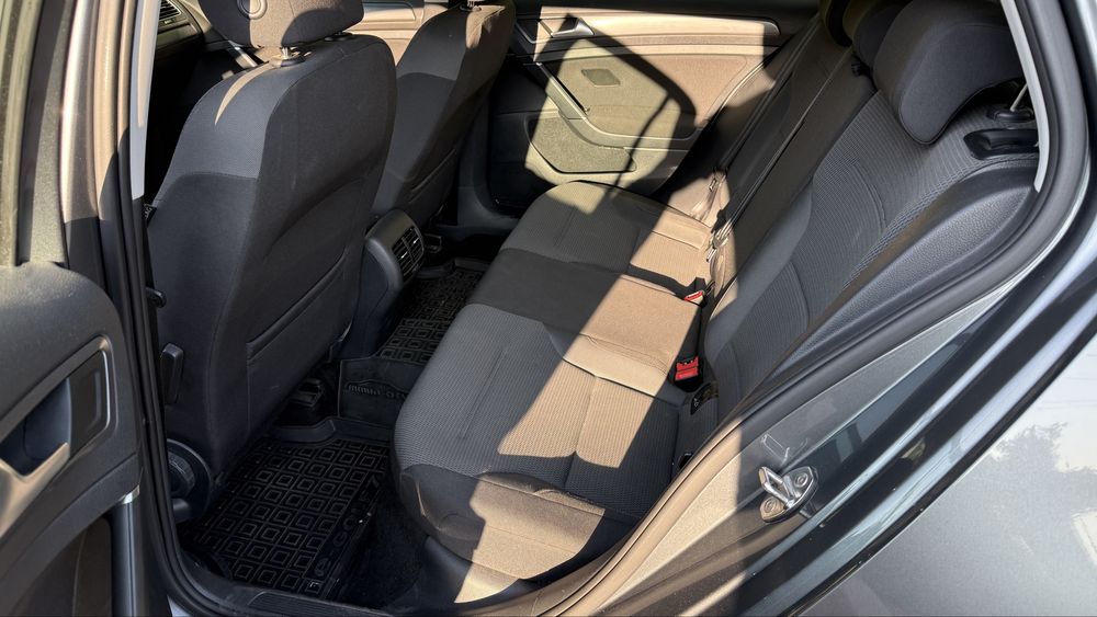 Сдам в оренду електромобіль VW E-Golf