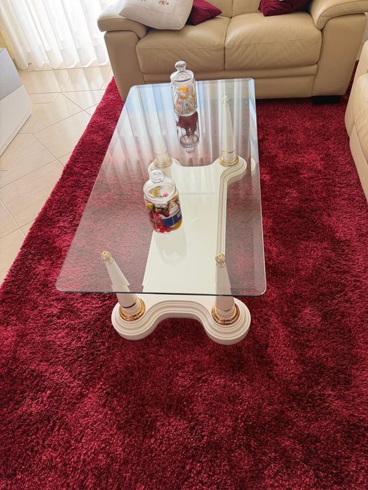 Mesa de salão em vidro