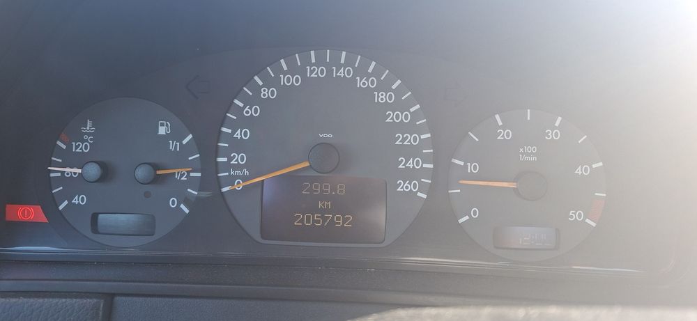 Mercedes E220 CDI Avantgarde