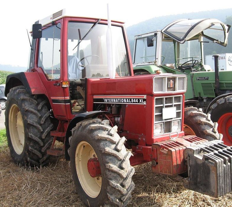 Case international 844s silnik most zf skrzynia czesci
