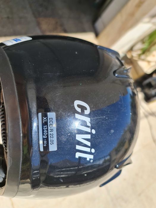 Capacete marca Crivit