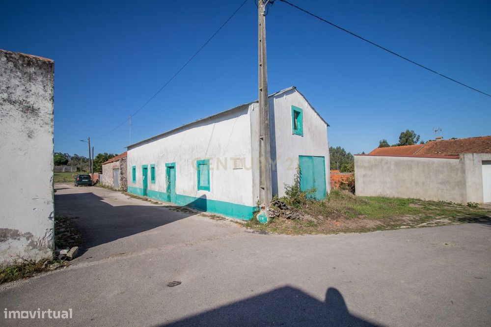 Casa Típica para reconstruir no Pincho – Figueira da Foz