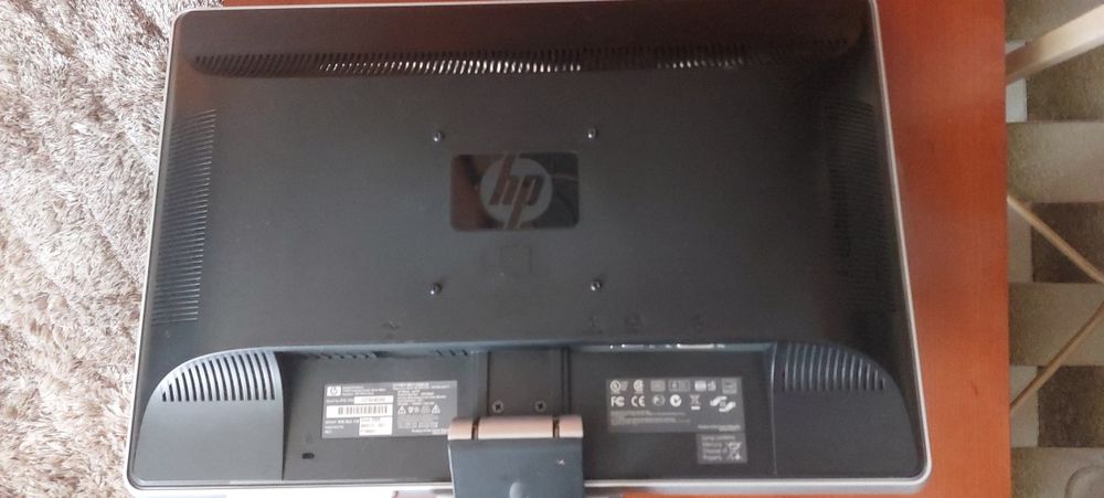 Monitor HP w2216 21'