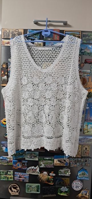 Bluzeczka na szerokich ramiączkach ażur biała modna nowa