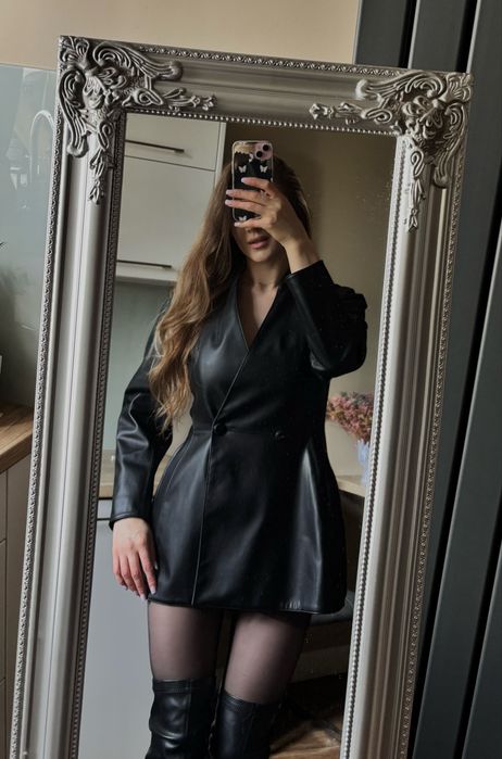 Viiralowa marynarka z Zara