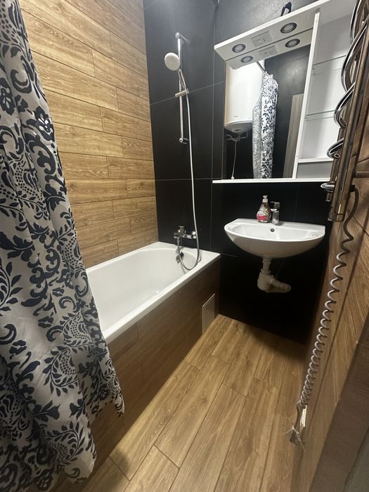 Подобова оренда житла - ЦЕНТР