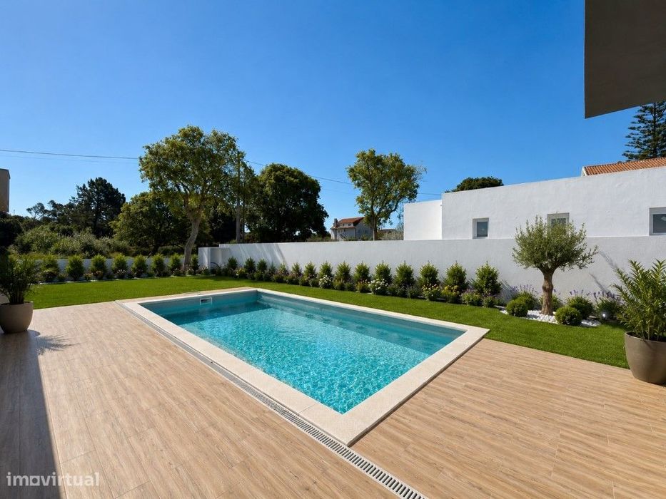 Property in Caldas Da Rainha - Nossa Senhora Do Pópulo, Coto E São Gregório, Leiria