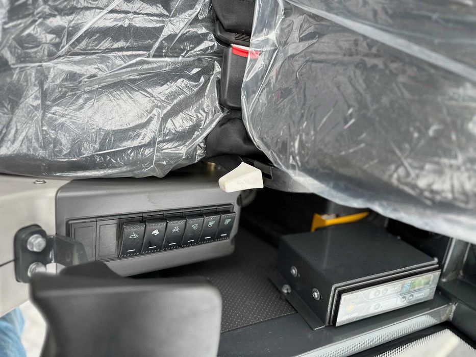 Mini koparka NEX YUCHAI YC18-9 Nowa minikoparka nex