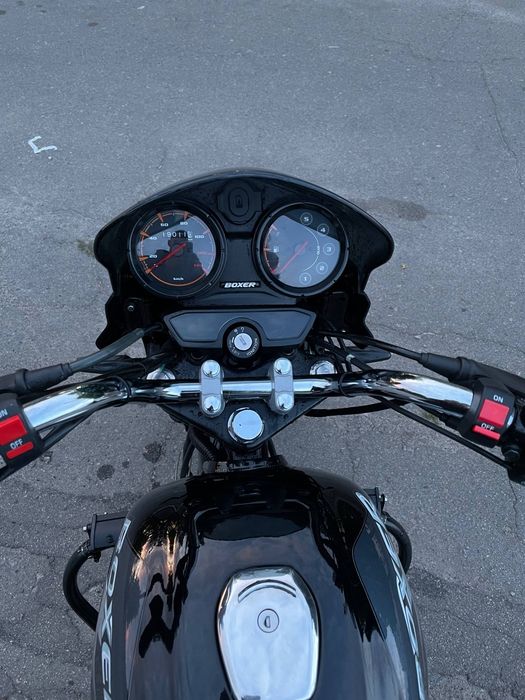 Продам Bajaj Boxer 150