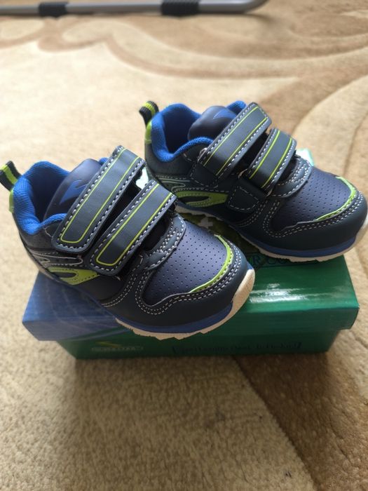 Кросівки дитячі  на хлопчика