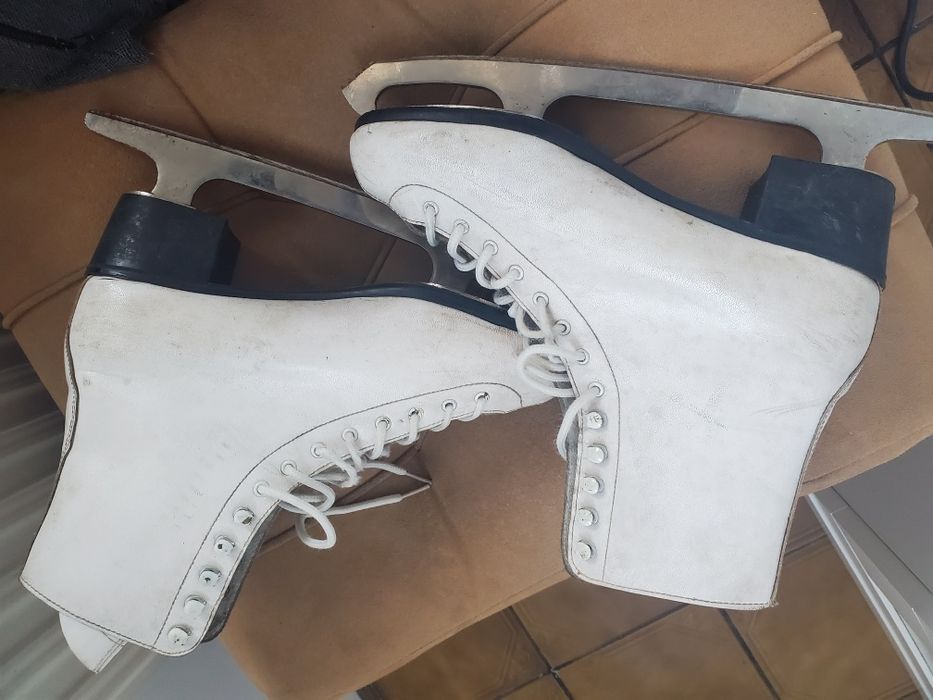 Łyżwy figurowe 38-39