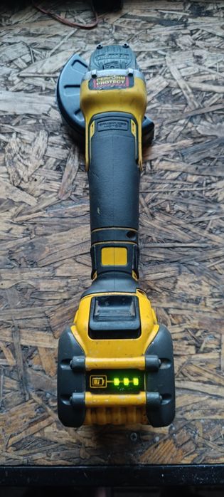Szlifierka DeWalt dcg 406 Aku 9ah