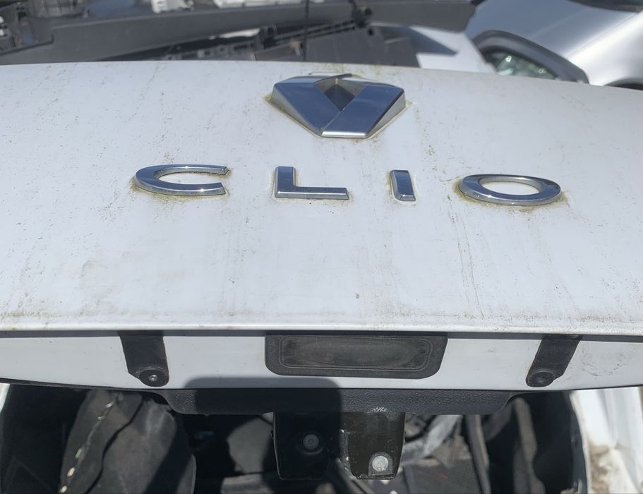 Tampa da mala Renaul CliO 3 III