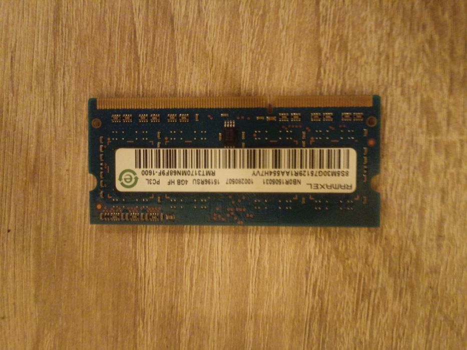 Pamięć  DDR3L 4 GB  1600 MHz (PC3L-12800S)  Model: RMT3170MN68F9F-1600