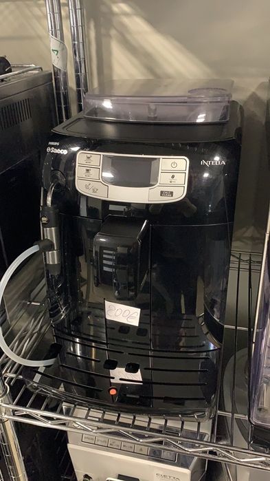 Кавомашина саєко інтелія