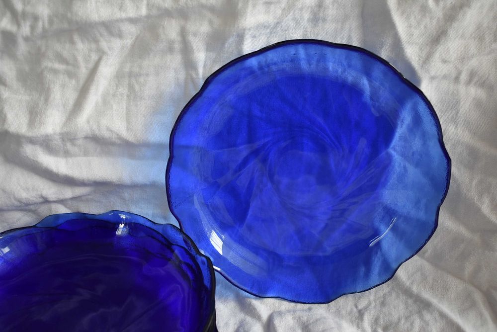 Talerze obiadowe głębokie Arcoroc France cobalt blue