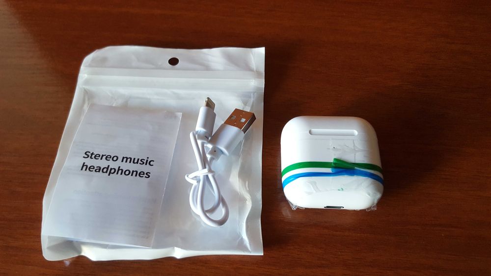 Бездротові навушники Pro 4 TWS Bluetooth-compatible 5.3