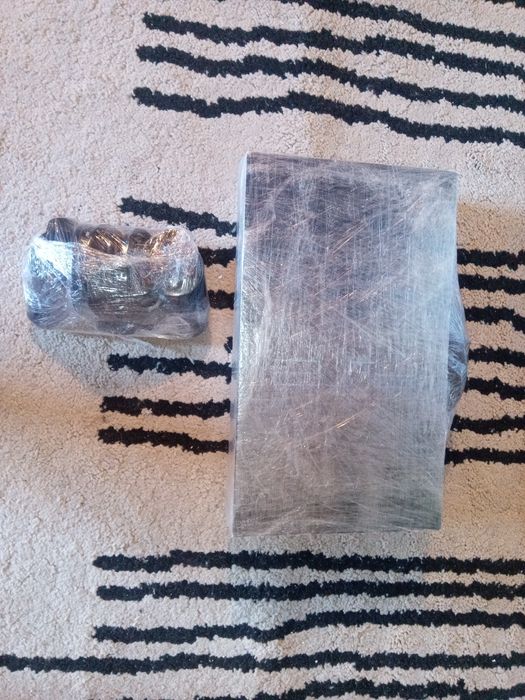 PlayStation 2 muito bem conservada