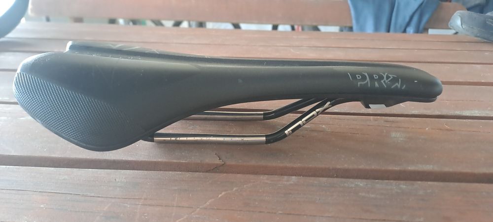 Siodełko pro griffon 142 offroad