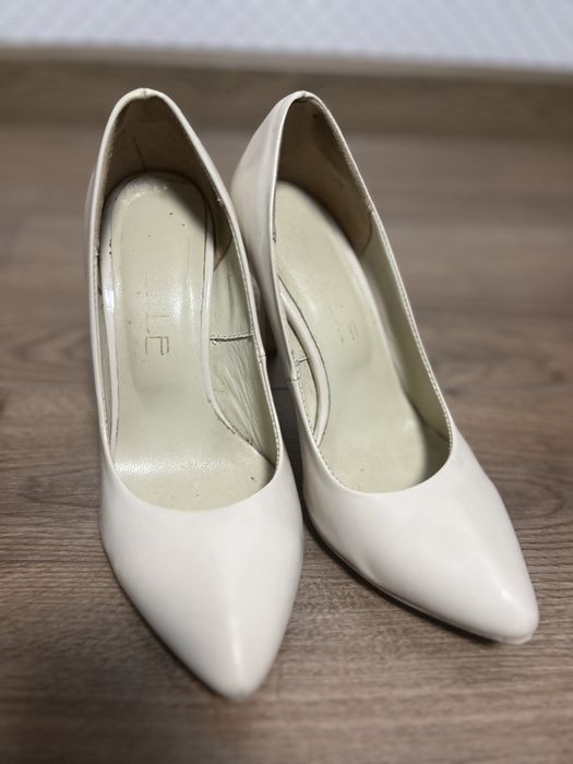 Туфлі Лакові Беж Шкіра Nivelle та Чорний замш