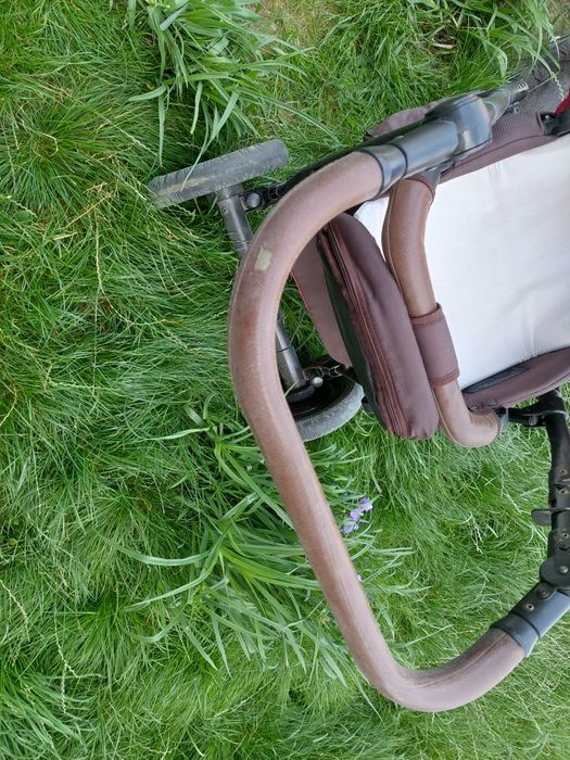 Дитяча коляска б.у.