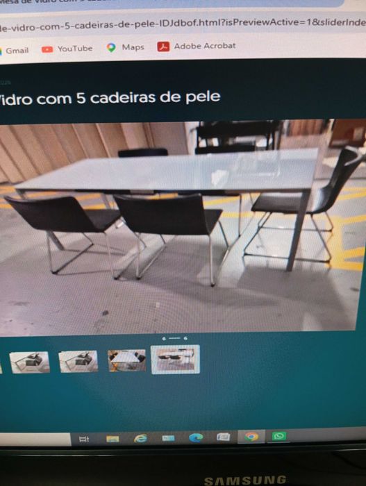Mesa de vidro com 5 cadeiras