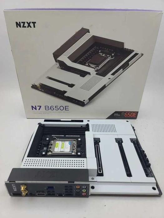 Материнська плата NZXT N7 B650E (sAM5, AMD B650E, PCI-Ex16) (N7-B65XT-W1)