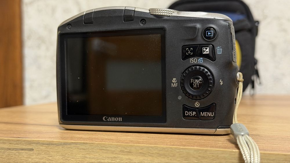 Цифровой фотоаппарат Canon Sony